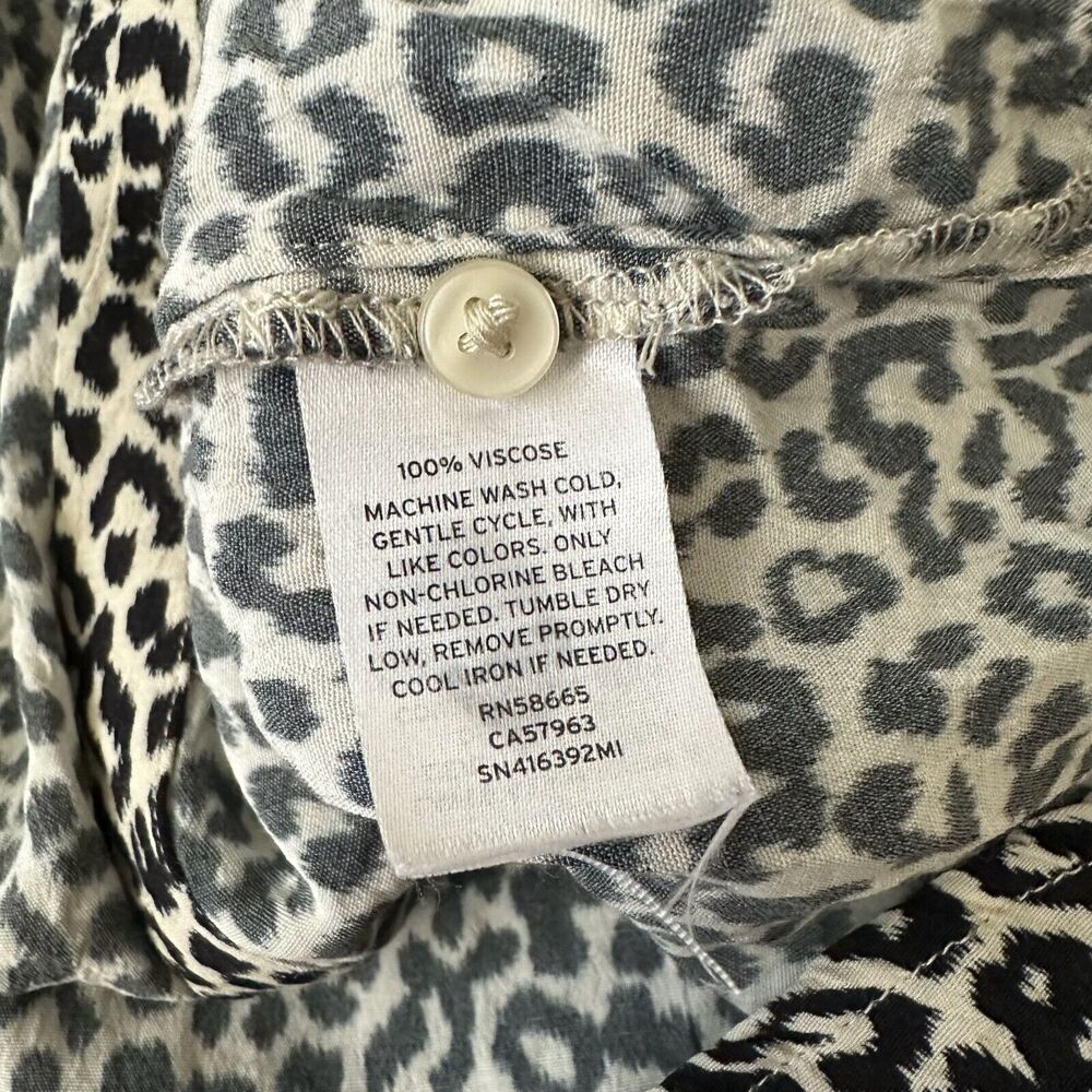 Something Navy Leopard Print Button-Up Long Sleev… - image 8